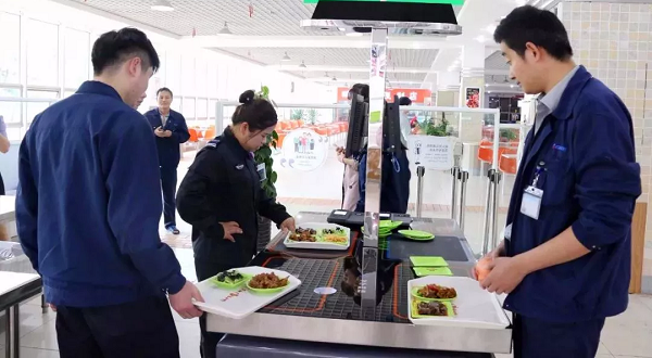 智慧食堂餐補(bǔ)管理系統(tǒng)為企業(yè)員工某福利！